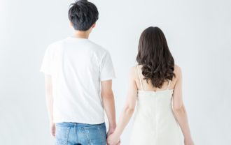 男性の薄毛と女性の薄毛の原因の違い